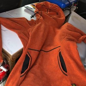 Melanzana micro grid fleece